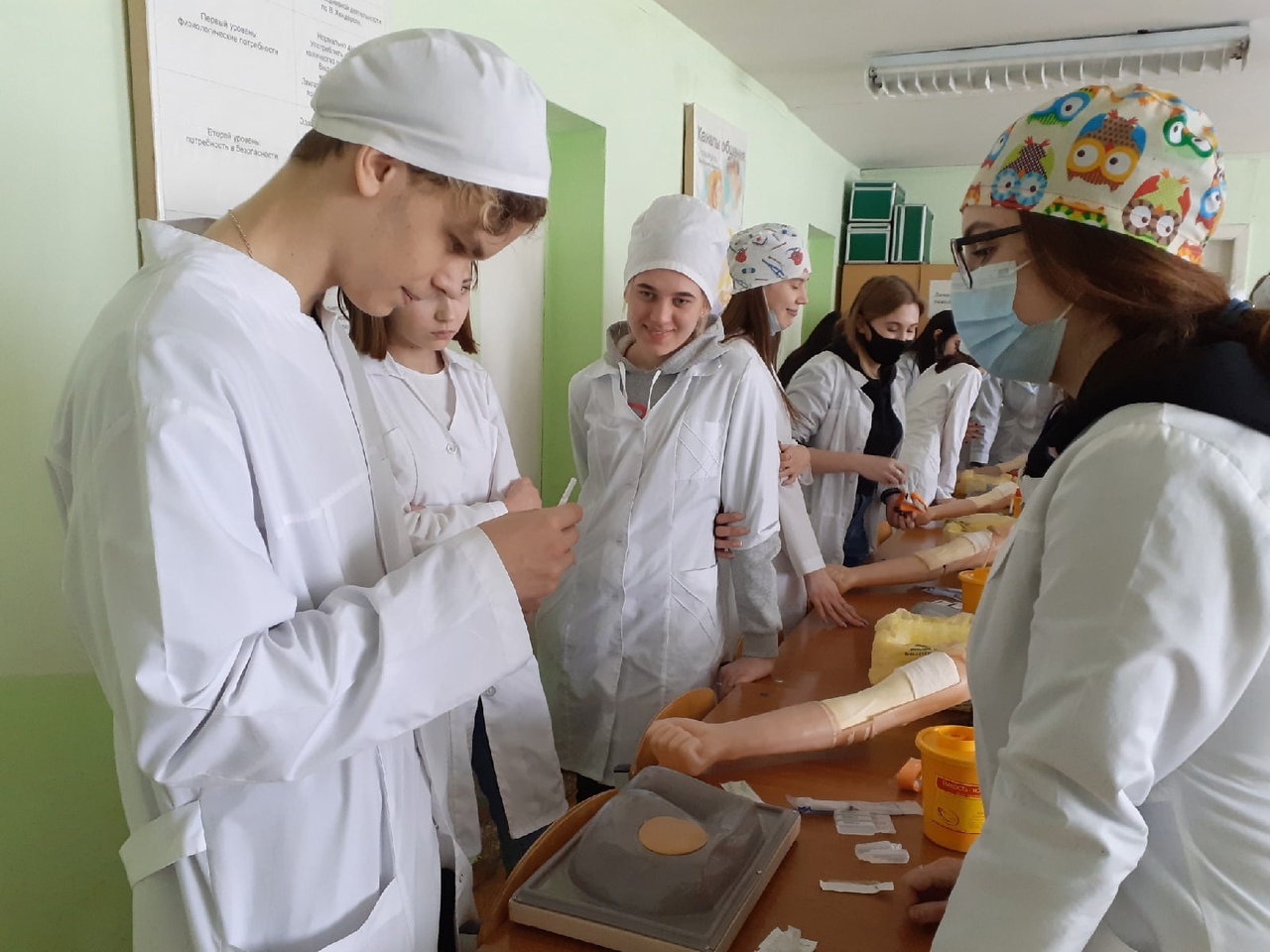 Медицинские колледжи в крыму. Копейский медицинский техникум. Медицинский колледж Копейск. Саткинский медицинский колледж.